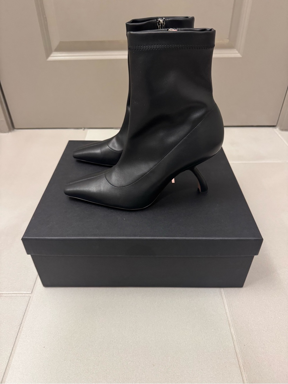 Piferi Black Leather Ankle Boots Booties Women Size 7.5